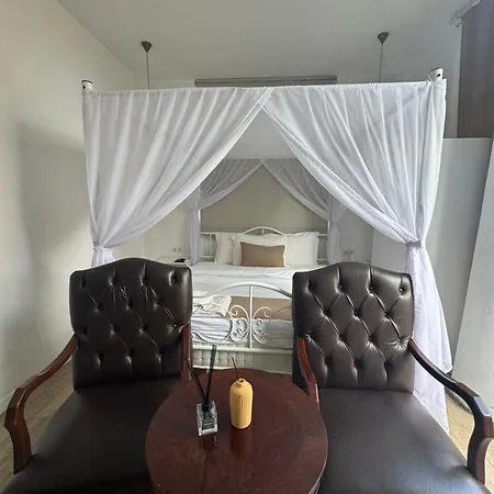 Hotel Flora Boheme Butik Çeşme