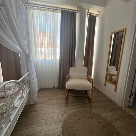 Flora Boheme Butik Hotel