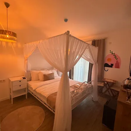 Flora Boheme Butik * Çeşme