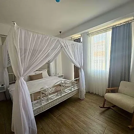 Flora Boheme Butik 5*