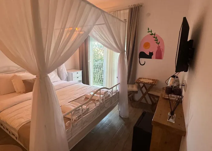 Flora Boheme Butik Szálloda