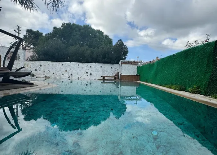 Flora Boheme Butik Szálloda *